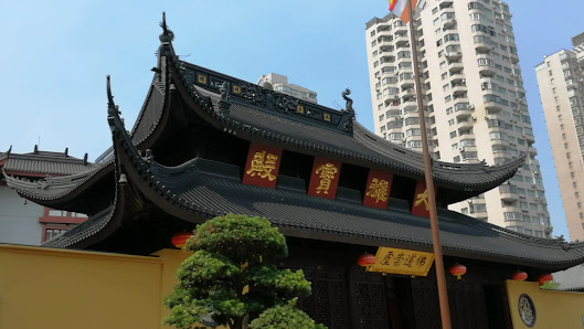 Jade Buddha Temple thumb 4